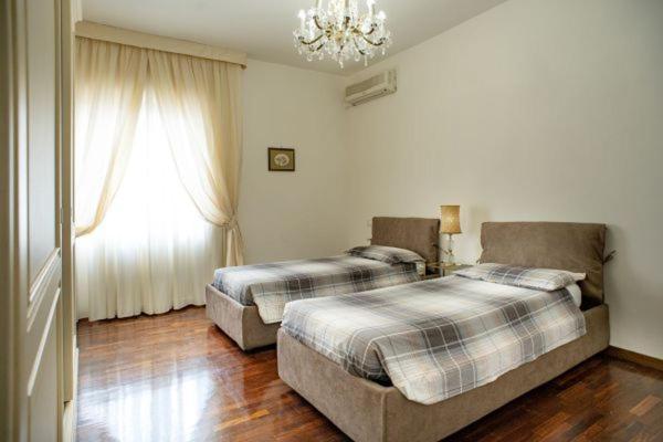 Villa Laura Cisterna di Latina Extérieur photo